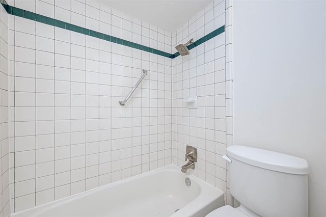1502 Prairie Grove Drive, Houston, TX 77077