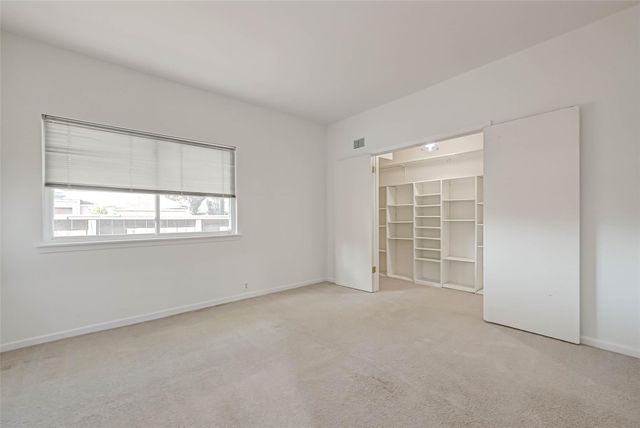 1502 Prairie Grove Drive, Houston, TX 77077