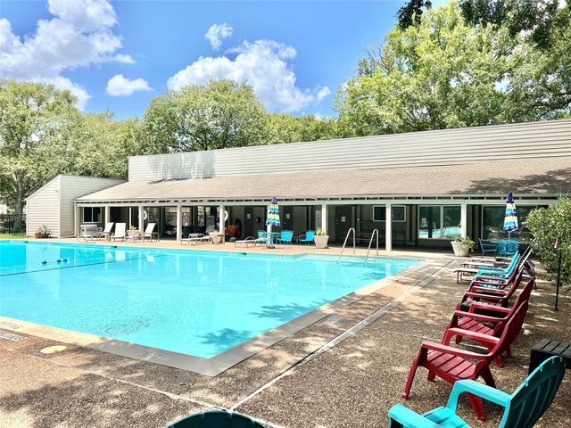 1502 Prairie Grove Drive, Houston, TX 77077