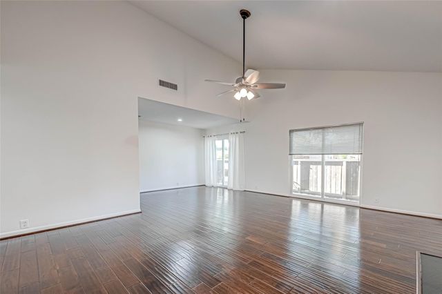 1502 Prairie Grove Drive, Houston, TX 77077