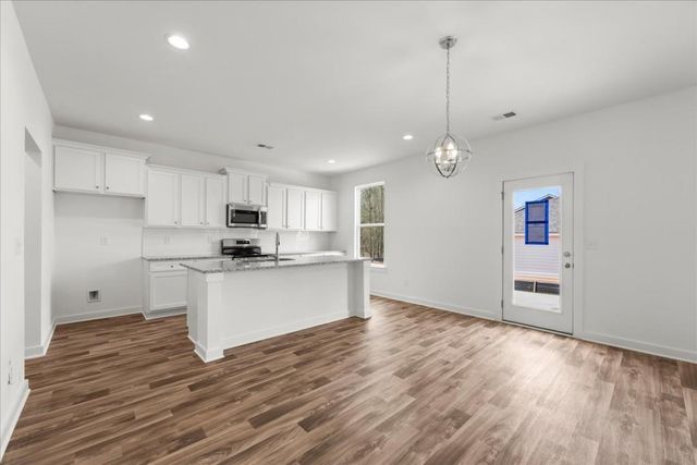 528 Lillian Way, Statham, GA 30666