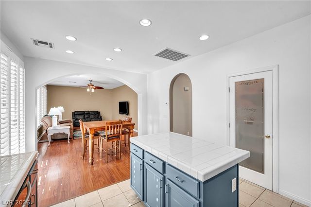 9893 Santa Ponsa Court, Las Vegas, NV 89178