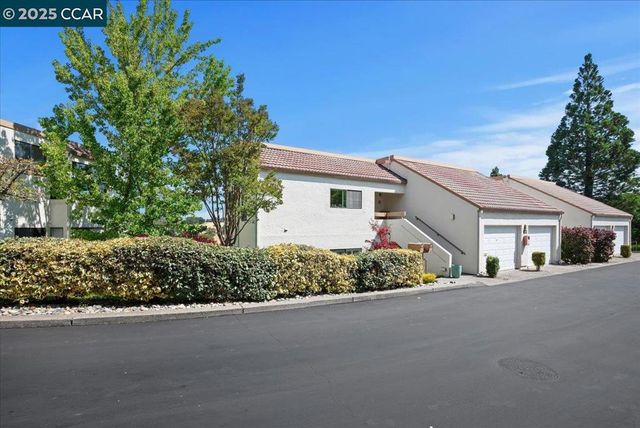 3274 Ptarmigan Dr 1A, Walnut Creek, CA 94595