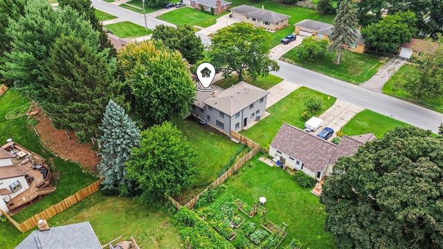 1455 Pickett Street, Kentwood, MI 49508