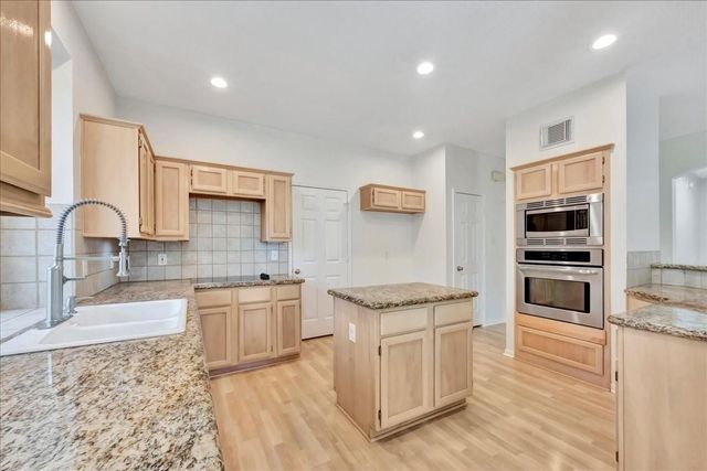 14010 Hazel Ridge Court, Houston, TX 77062