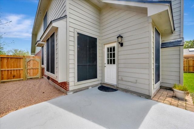 14010 Hazel Ridge Court, Houston, TX 77062