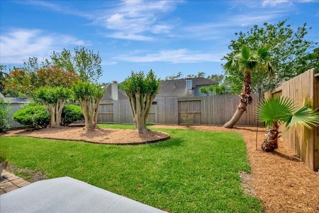 14010 Hazel Ridge Court, Houston, TX 77062