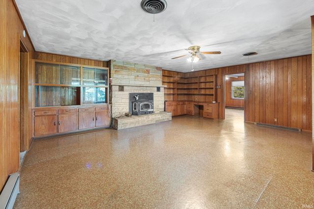 1026 E Mariah Hill Road, Ferdinand, IN 47532