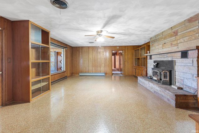 1026 E Mariah Hill Road, Ferdinand, IN 47532