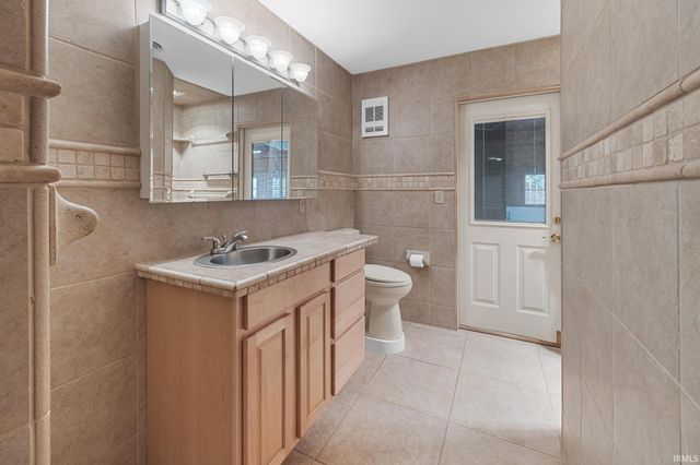 1026 E Mariah Hill Road, Ferdinand, IN 47532