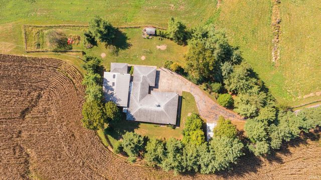 1026 E Mariah Hill Road, Ferdinand, IN 47532