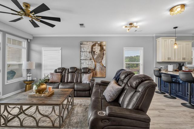 532 Grand Point Dr Apt B2, Hot Springs, AR 71901
