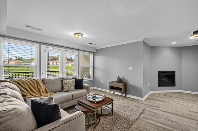 532 Grand Point Dr Apt B2, Hot Springs, AR 71901