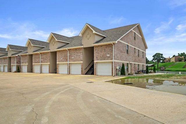 532 Grand Point Dr Apt B2, Hot Springs, AR 71901