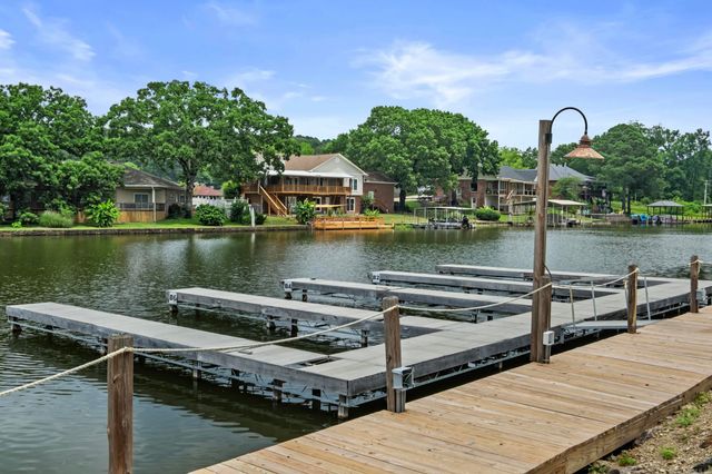 532 Grand Point Dr Apt B2, Hot Springs, AR 71901