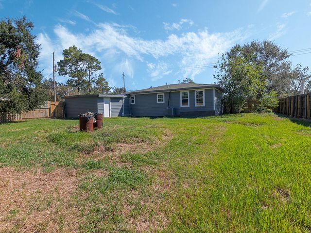 7614 Fm 646 Road S, Santa Fe, TX 77510