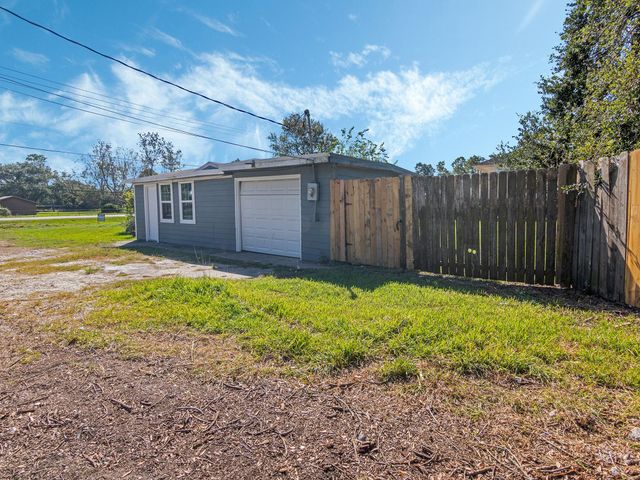 7614 Fm 646 Road S, Santa Fe, TX 77510