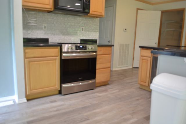 1505 Add Stafford Rd, Hilham, TN 38568