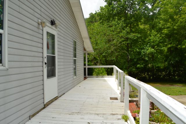 1505 Add Stafford Rd, Hilham, TN 38568