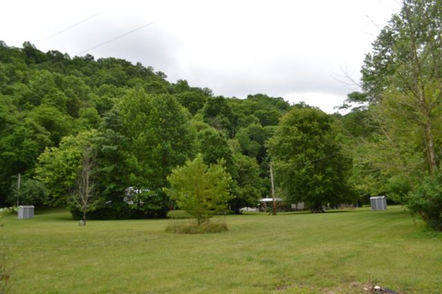1505 Add Stafford Rd, Hilham, TN 38568