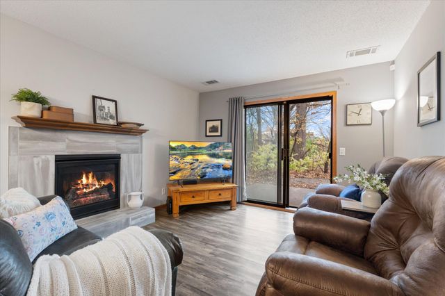 100 South Drive A, Circle Pines, MN 55014