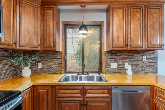 100 South Drive A, Circle Pines, MN 55014
