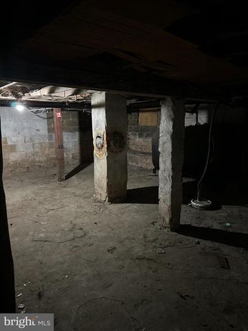 314 W PEACH ST, Vineland, NJ 08360