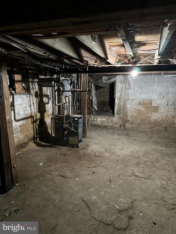 314 W PEACH ST, Vineland, NJ 08360