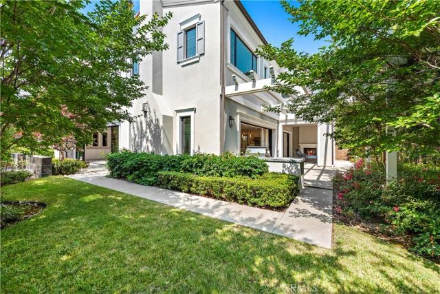 102 Orchid, Irvine, CA 92618