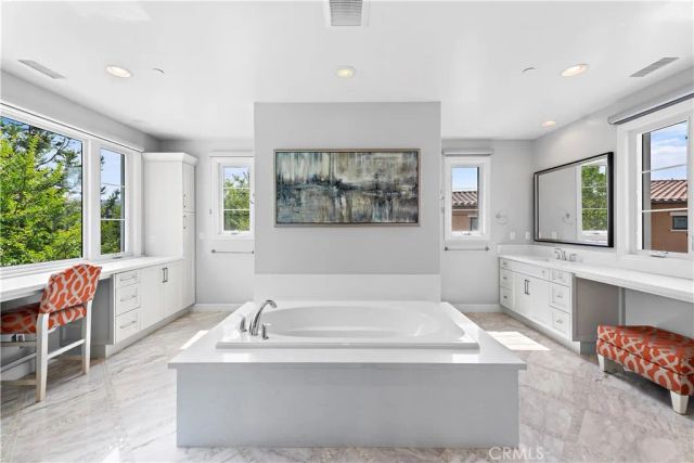 102 Orchid, Irvine, CA 92618