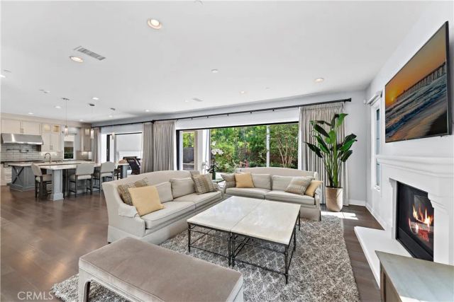 102 Orchid, Irvine, CA 92618