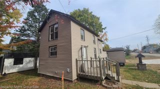 120 W Mcneil Street, Corunna, MI 48817