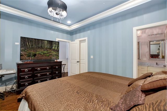 4245 S Langley Avenue 2, Chicago, IL 60653