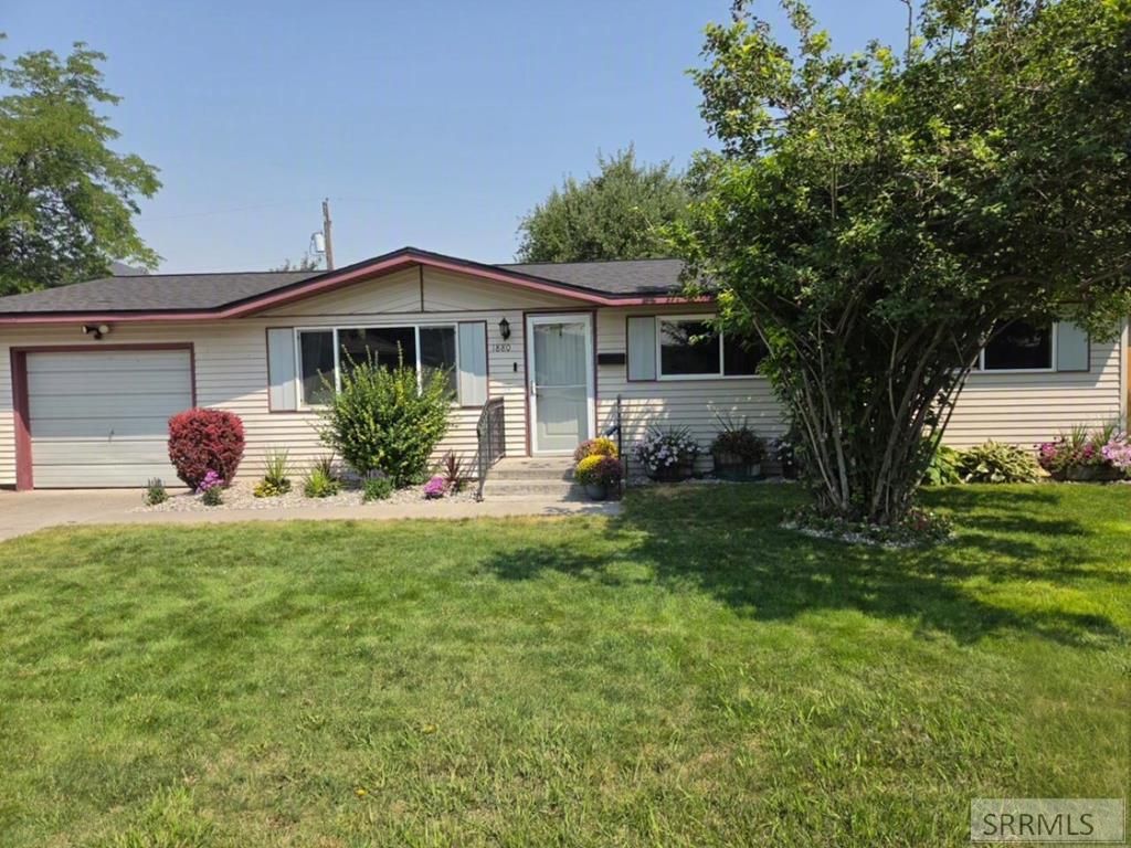Image 1 of property listing at 1880 Carmel Drive, Idaho Falls, ID 83402