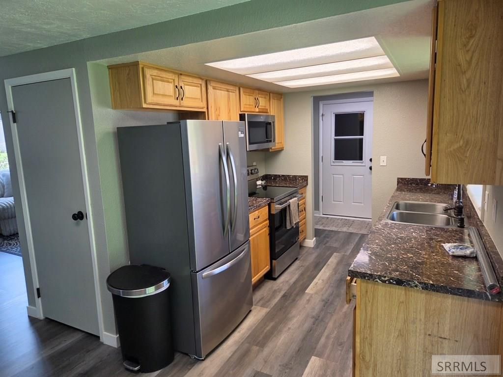 Image 12 of property listing at 1880 Carmel Drive, Idaho Falls, ID 83402