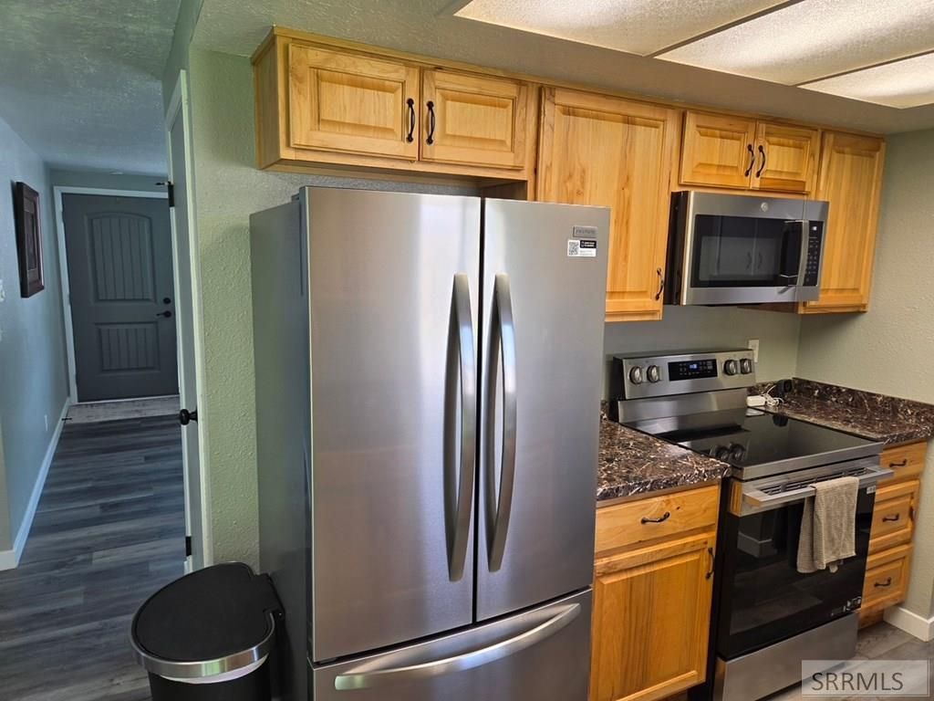 Image 13 of property listing at 1880 Carmel Drive, Idaho Falls, ID 83402