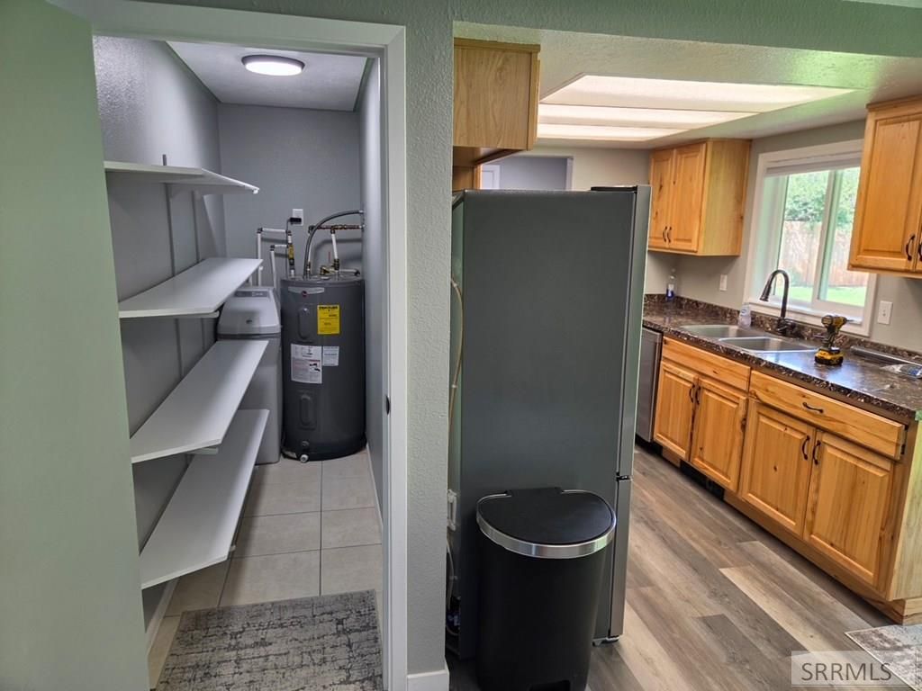 Image 16 of property listing at 1880 Carmel Drive, Idaho Falls, ID 83402