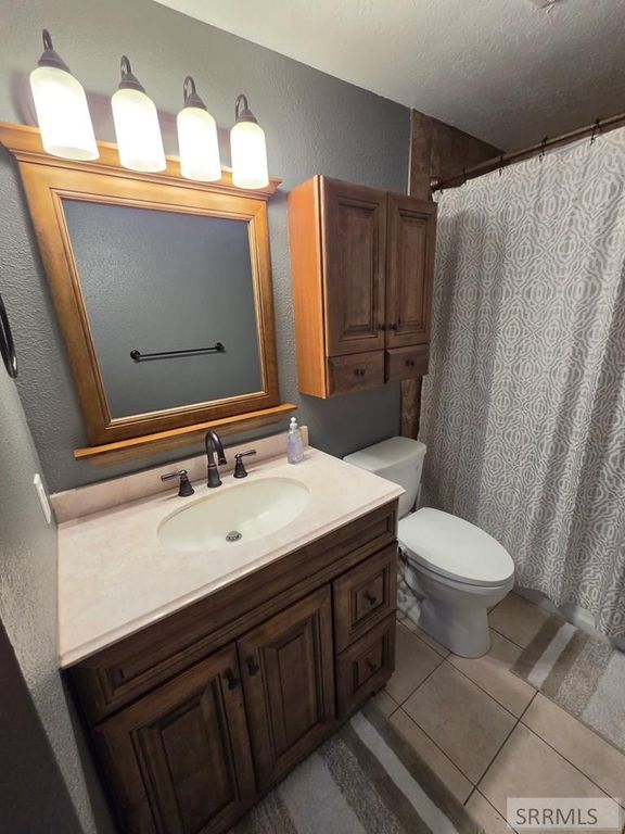 Image 25 of property listing at 1880 Carmel Drive, Idaho Falls, ID 83402