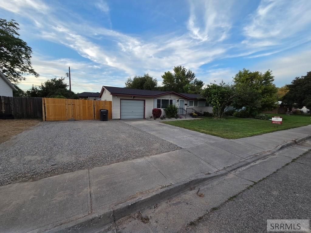 Image 40 of property listing at 1880 Carmel Drive, Idaho Falls, ID 83402