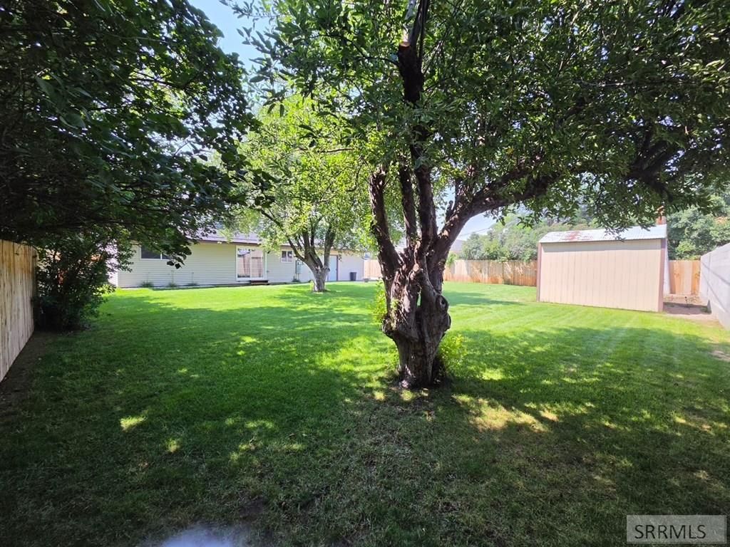 Image 47 of property listing at 1880 Carmel Drive, Idaho Falls, ID 83402