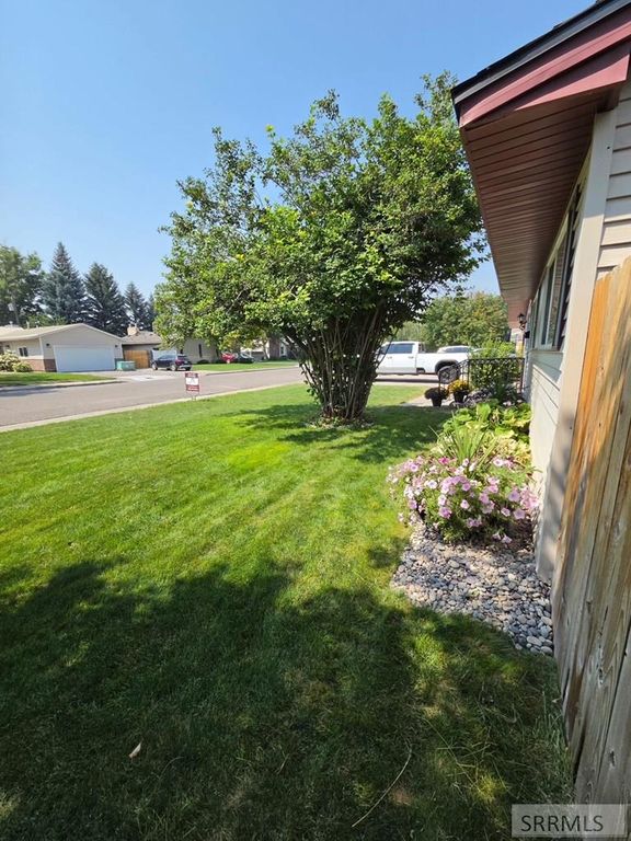 Image 51 of property listing at 1880 Carmel Drive, Idaho Falls, ID 83402