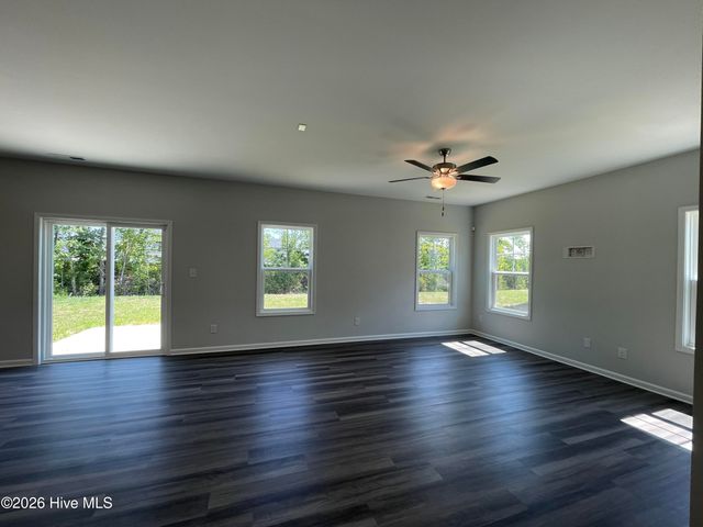 4279 Halkirk Drive, Fayetteville, NC 28312