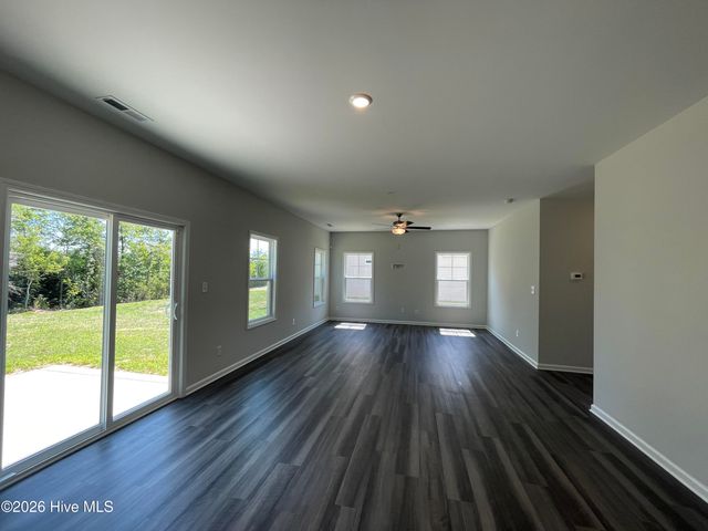 4279 Halkirk Drive, Fayetteville, NC 28312