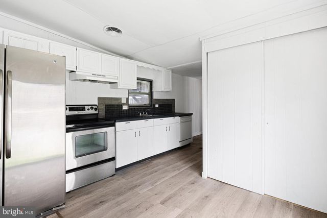 1446 GIBSON RD, Bensalem, PA 19020