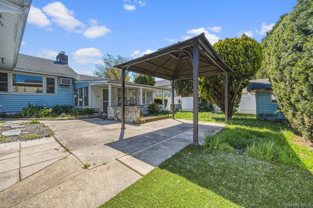 168 Lenox Avenue, Uniondale, NY 11553
