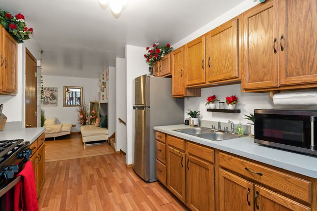 928 E 153rd Street, Phoenix, IL 60426