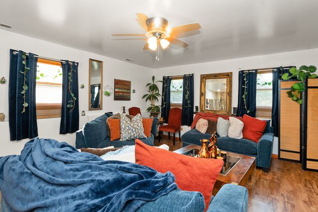 928 E 153rd Street, Phoenix, IL 60426