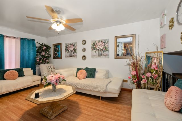 928 E 153rd Street, Phoenix, IL 60426