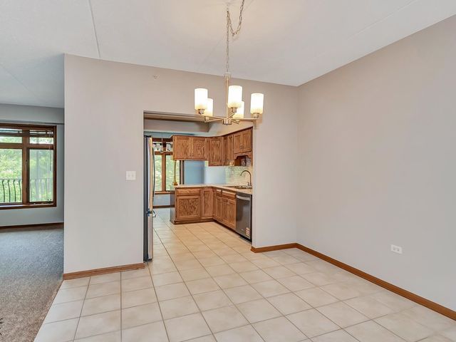 6320 Pine Ridge Drive 1B, Tinley Park, IL 60477