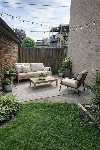 840 DUNLOP Avenue, Forest Park, IL 60130